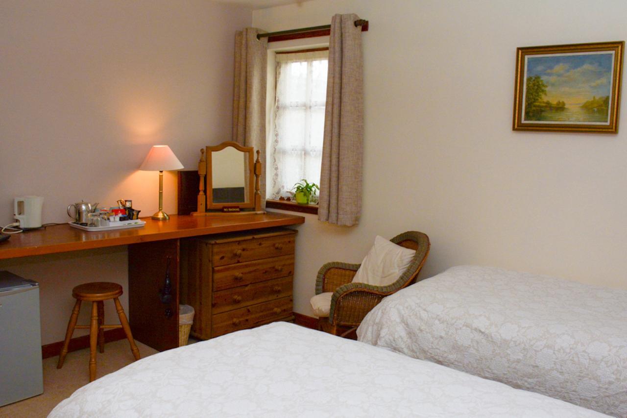 Clarke Cottage Guest House Dunfermline Dış mekan fotoğraf