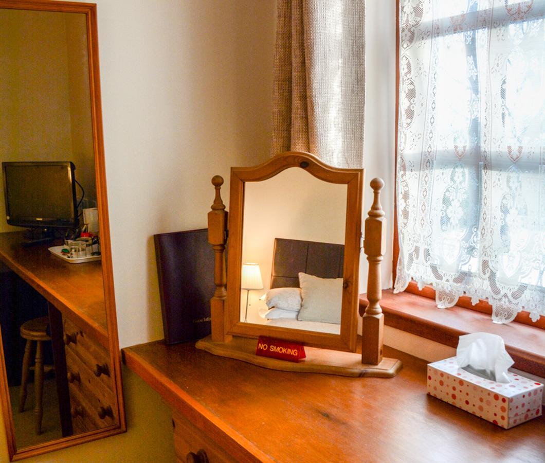 Clarke Cottage Guest House Dunfermline Dış mekan fotoğraf